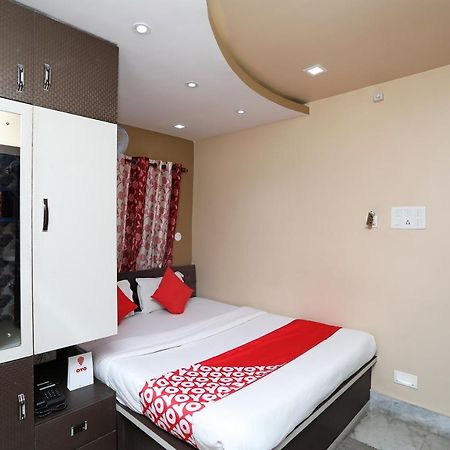 Oyo 9975 Hotel Asmeet Calcutta Exteriör bild