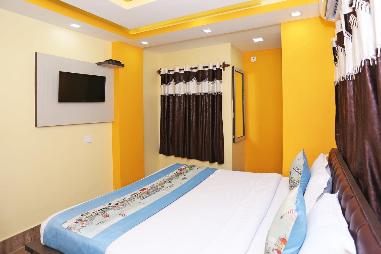 Oyo 9975 Hotel Asmeet Calcutta Exteriör bild